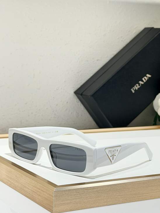 Picture of Prada Sunglasses _SKUfw81853901fw